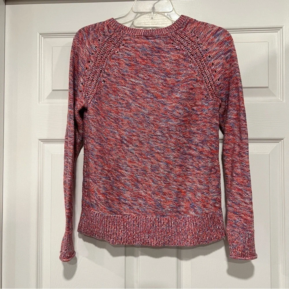 GAP Women's Red Blue White Multi Sweater size Small #ie2